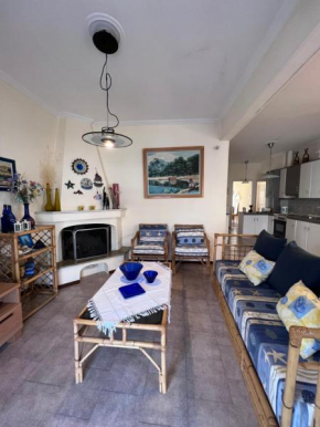 Deep Blue Theros Apartments